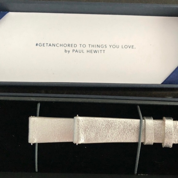 BNWT AUTHENTIC PAUL HEWITT WATCH - Picture 6 of 9